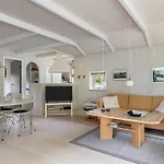 Hennrik - 240m From The Sea By Interhome בית נופש *