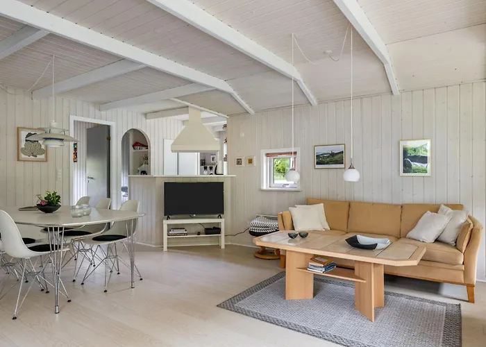 Hennrik - 240m From The Sea By Interhome Holiday home *